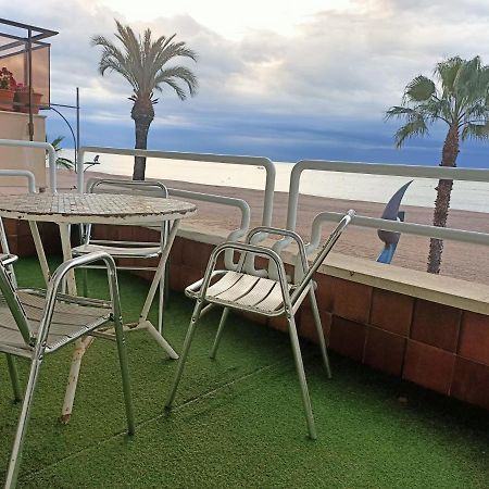 Piso Jover Alojamiento Para Mayores De 25 Anos !! Lloret de Mar Eksteriør bilde