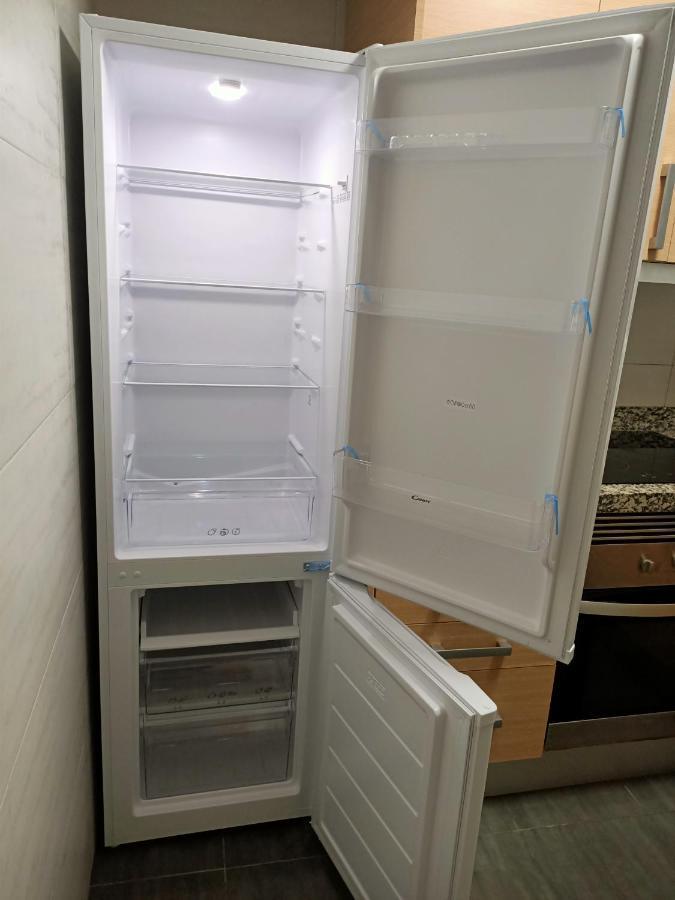 Piso Jover Alojamiento Para Mayores De 25 Anos !! Lloret de Mar Eksteriør bilde